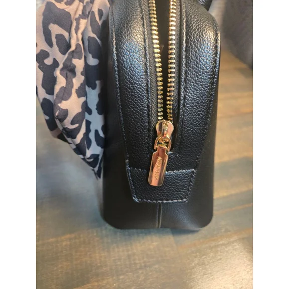 Women's Anne Klein Black Satchel Bag One Size Gold Hardware Leopard Scarf - Picture 7 of 8